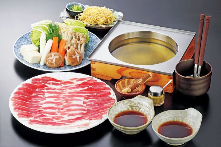 かごしま黒豚六白亭