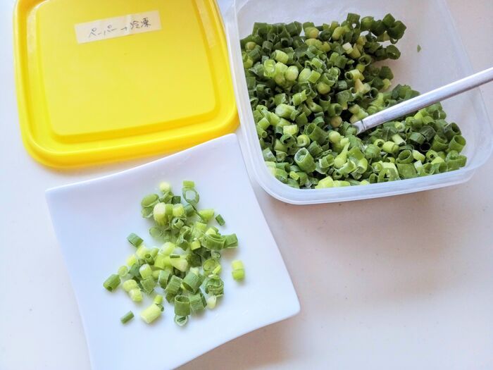 『万能ねぎ』そのまま冷凍するの待って！パラパラのまま保存するための正解を検証してみた。