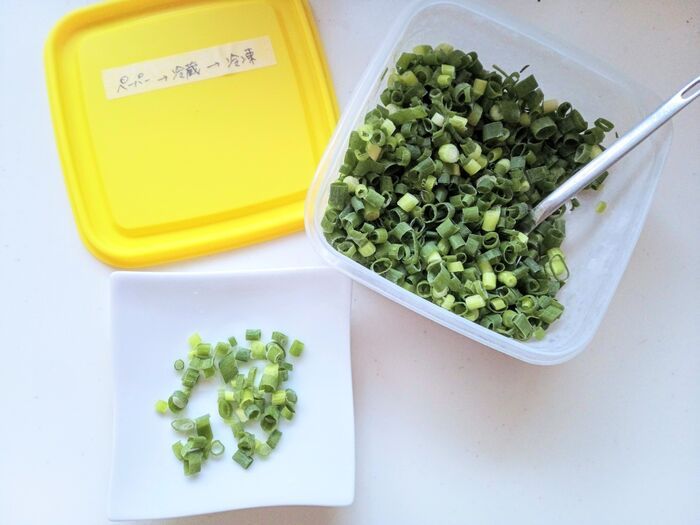 『万能ねぎ』そのまま冷凍するの待って！パラパラのまま保存するための正解を検証してみた。