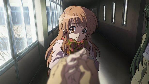 異変の起きた学校でみくるに出会うキョンだが、彼女はキョンを覚えていなかった(劇場版『涼宮ハルヒの消失』) [c]2009 Nagaru Tanigawa・Noizi Ito/SOS団