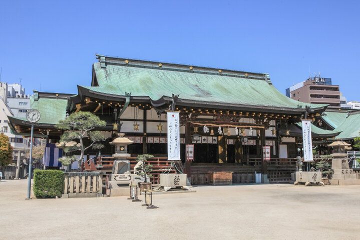 天神橋筋商店街のそばにある梅スポット♪ 梅モチーフの授与品も見つかる「大阪天満宮」