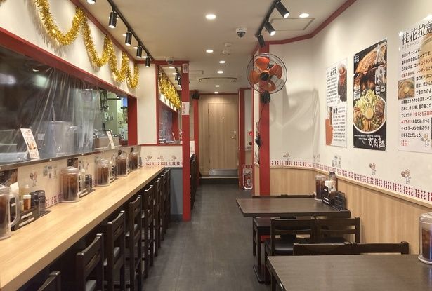 仕事終わりの一杯でシメの麺まで楽しめる。酒場利用にもおすすめしたい