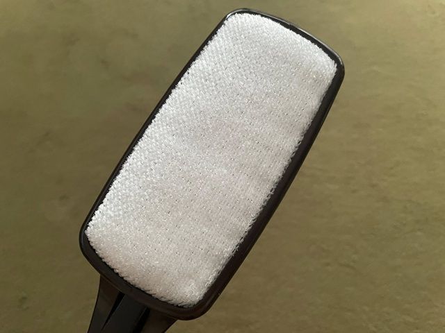 ダイソー 回転式ほこり取り ほこり取り面が広い