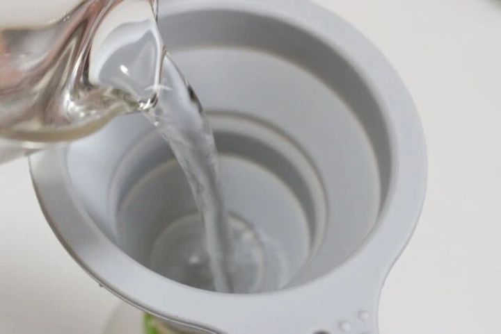 ダイソー シリコーン折りたたみジョウゴ 使用例