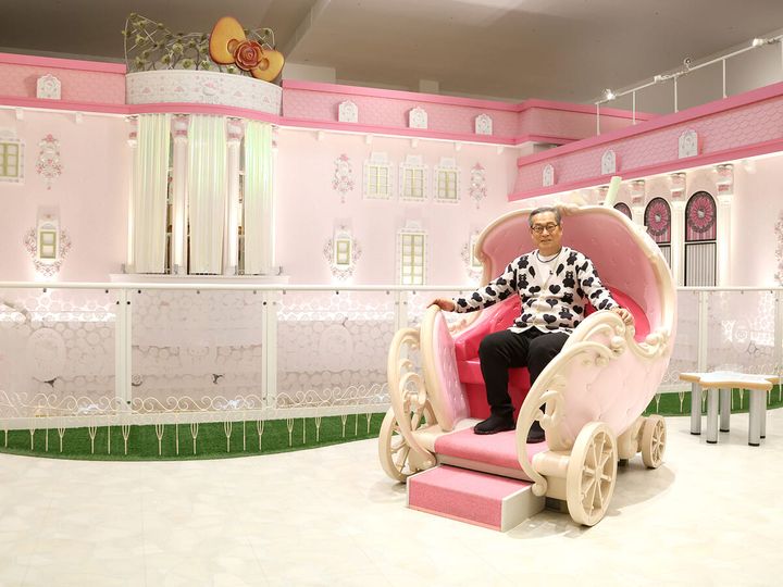 レディキティハウスでは、ハローキティとのグリーティングも01