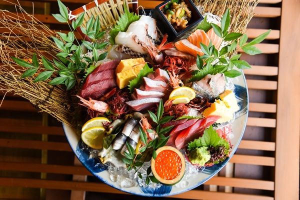 「鮨のえん屋」5店舗で、各店の人気おすすめメニューを提供する企画を実施中！