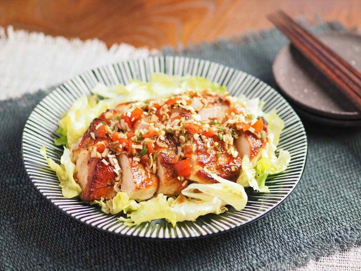 鶏むね肉で揚げない油淋鶏｜フライパン一つで簡単＆美味しい