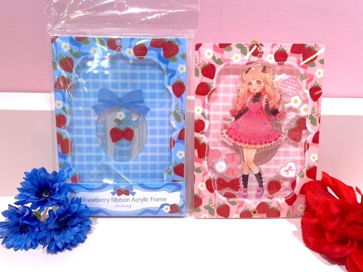 「fanfancy+ with GiGO 池袋3号館」ストロベリーリボン アクリルフレーム