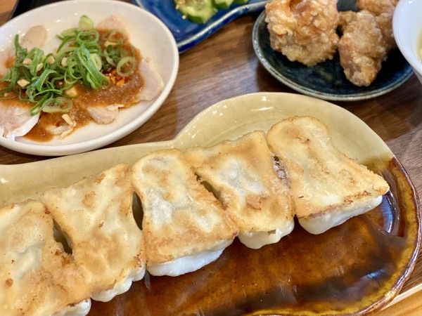 餃子専門店紬刃