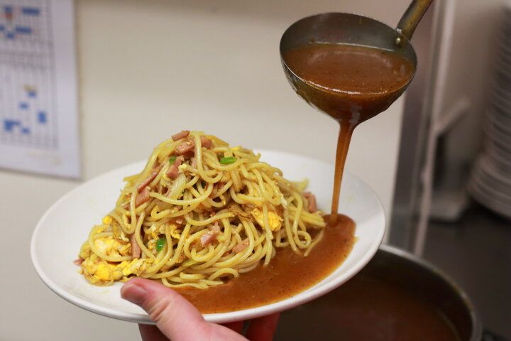 70年以上変わらない味や創作スパも。名古屋の味・あんかけスパの歴史を受け継ぐ「あんかけスパゲッティコモ」