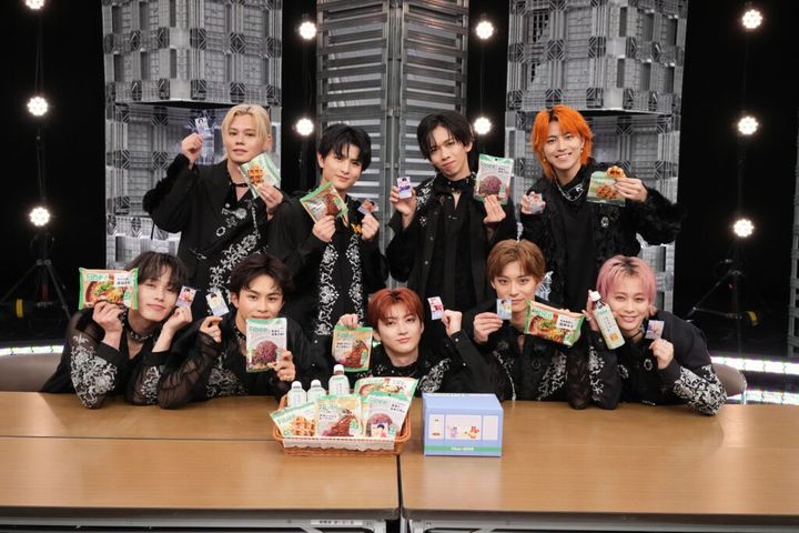 フジテレビは30日、9人組男性グループの超特急が出演するバラエティ番組「超特急の撮れ高足りてますか？」（FODなどで隔週で月2回、月曜日に配信）で番組史上初となるコラボレーションCMが実現したと発表しました。