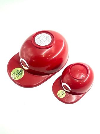 広島東洋カープのライセンスグッズ、うどんヘルメットとわんこヘルメットが登場！