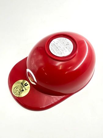 広島東洋カープのライセンスグッズ、うどんヘルメットとわんこヘルメットが登場！