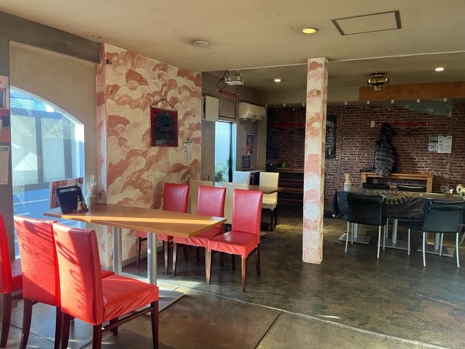 ピザ酒場cleson（クレソン）店内