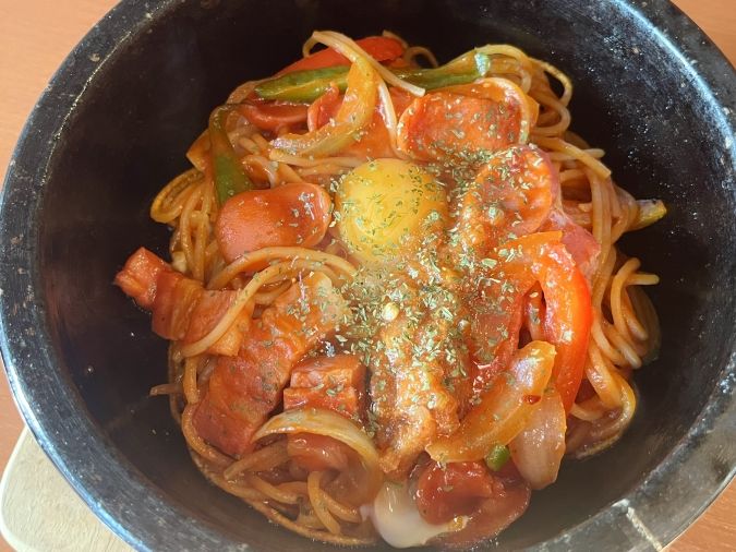 ピザ酒場cleson（クレソン）石焼きナポリタン