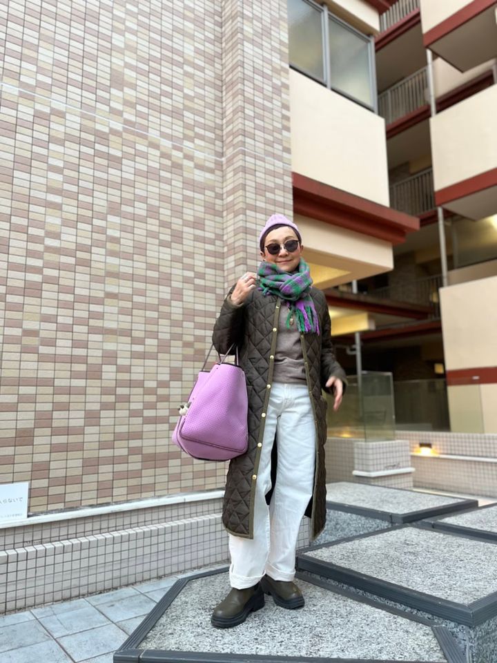 加藤理恵さんの紫コーデ