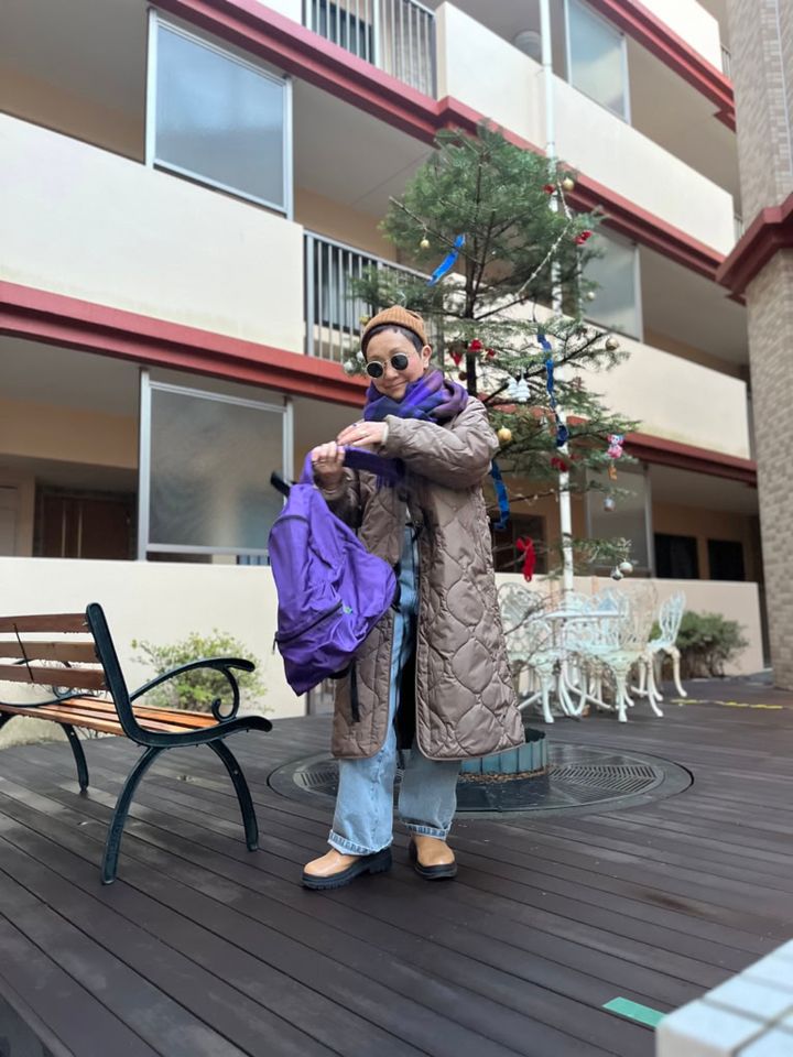 加藤理恵さんの紫コーデ