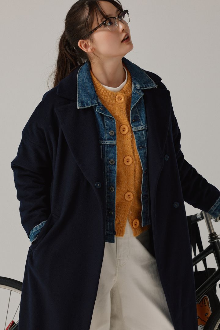 “モノトーン”のお手本コーデ5選。素材や差し色でバランスよく【FUDGE FRIEND おしゃれさんの毎日コーディネート】