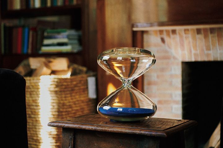 〈HG Timepiece〉の砂時計「The Hourglass」
