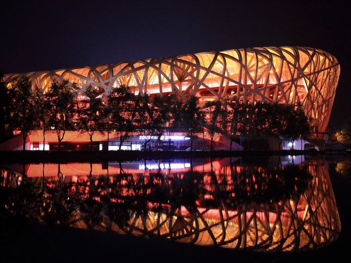 All About ニュース編集部は、全国の男女250人を対象に「歴代の冬季五輪の中で印象に残っている大会」に関するアンケート調査を実施しました。栄えあるランキング1位は？（サムネイル画像出典：PIXTA）