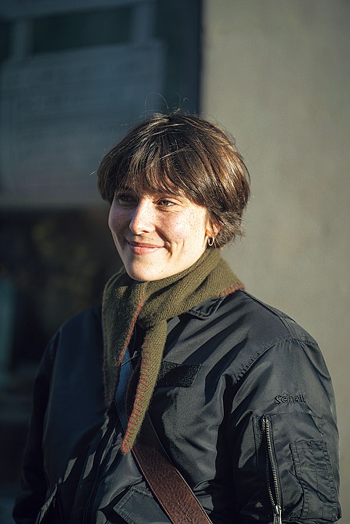 おしゃれでヌクヌク！パリジェンヌとロンドンガールのあったか小物の使い方