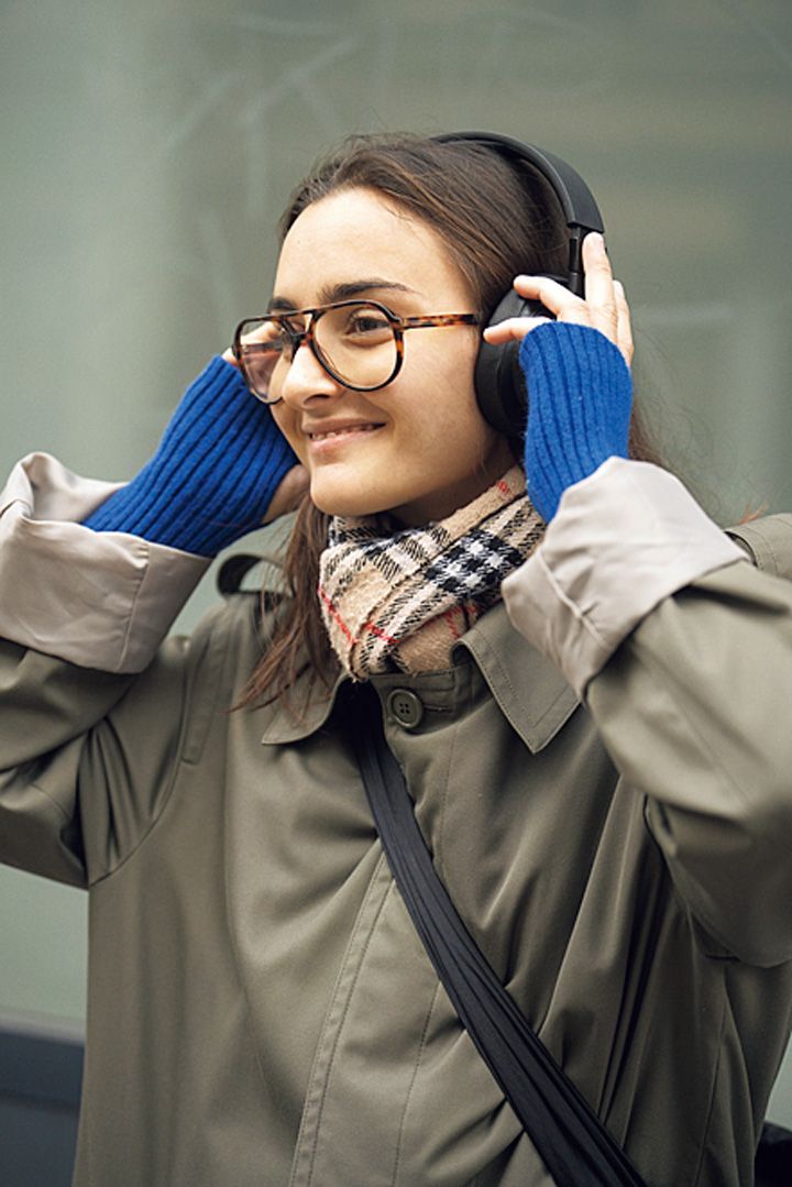 おしゃれでヌクヌク！パリジェンヌとロンドンガールのあったか小物の使い方