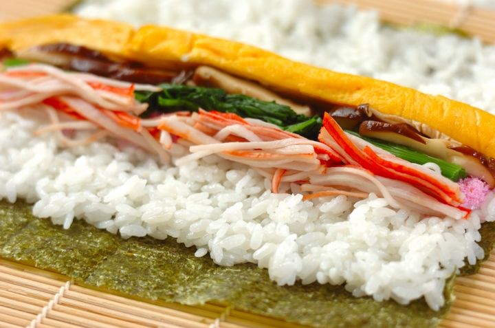 市販品活用で簡単！恵方巻きの作り方3