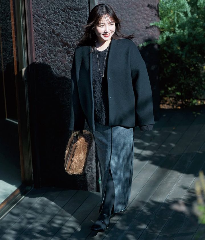 野呂佳代 コート 黒コーデ