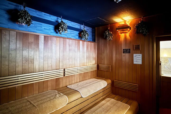 南足柄の森でひとりリセット時間♪ 3000坪の隠れ温泉リゾートで心ほどけるモダン湯治を「おんりーゆー」