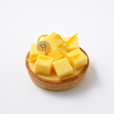 ピエール・エルメ・パリから春の訪れを予感させるパティスリー登場！新作のタルトも