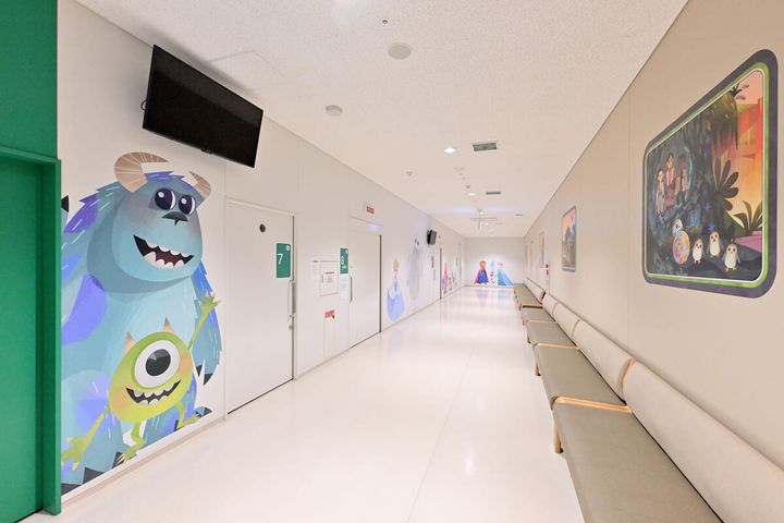 ウォルト・ディズニー・ジャパン 福岡市立こども病院へ「魔法の森」テーマの壁紙を提供12