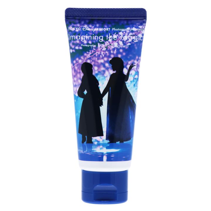 蜷川実花撮影の「ミッキーマウス」がデザインされたハンドクリームの華やかな外箱