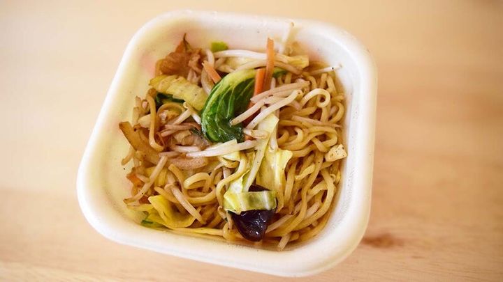 野菜もたっぷりですが、麺もたくさん入っています。