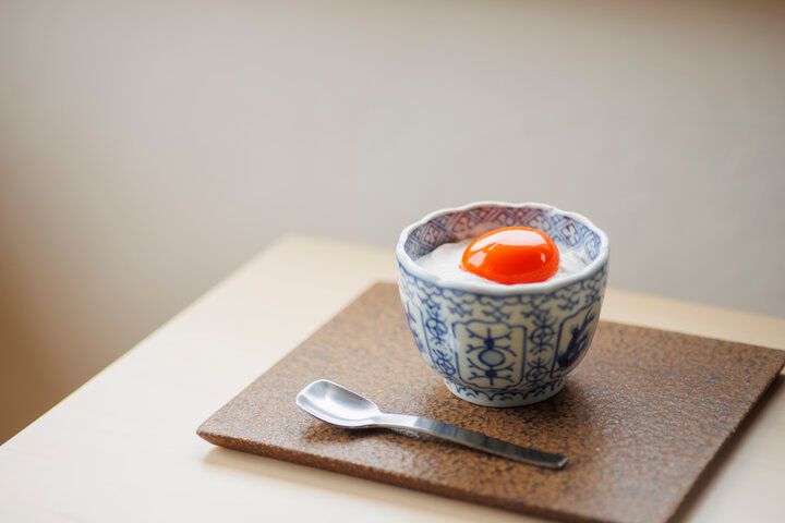 びわ湖に浮かぶ鳥居が目の前に♪ 築100年の古民家カフェ「白鬚喫茶」