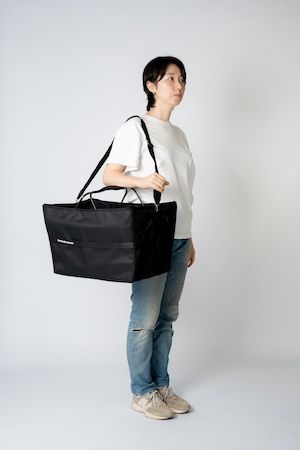 持ち運びに特化した保冷バッグ「Skip’n Skip」が登場。袋詰め待ちのストレスを解消！