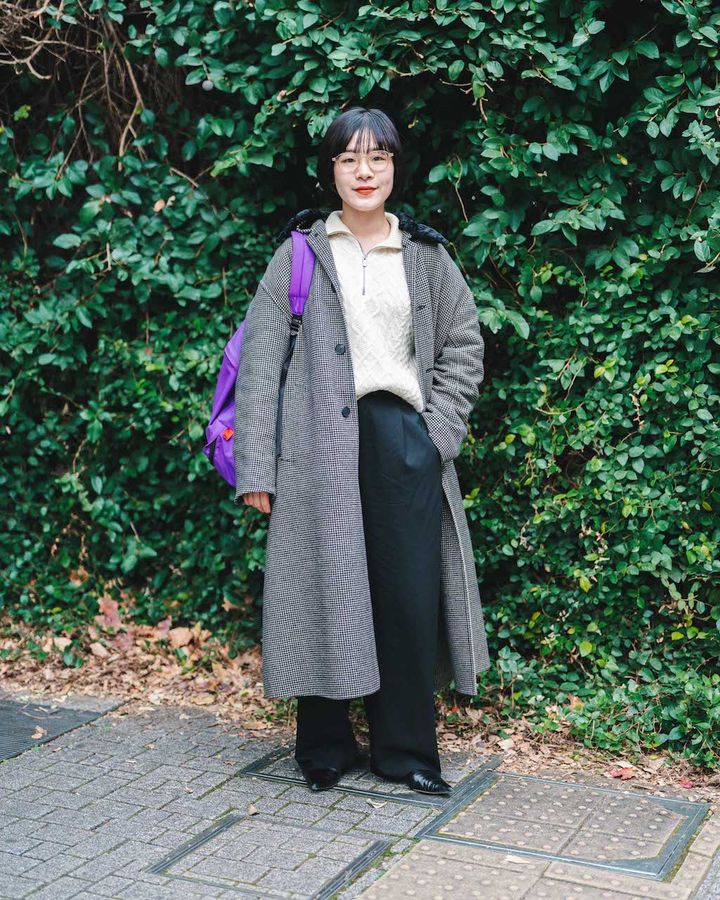 大人の“グレー”コーディネート5選。落ち着いた色使いにセンスが光る【TOKYO SNAP】