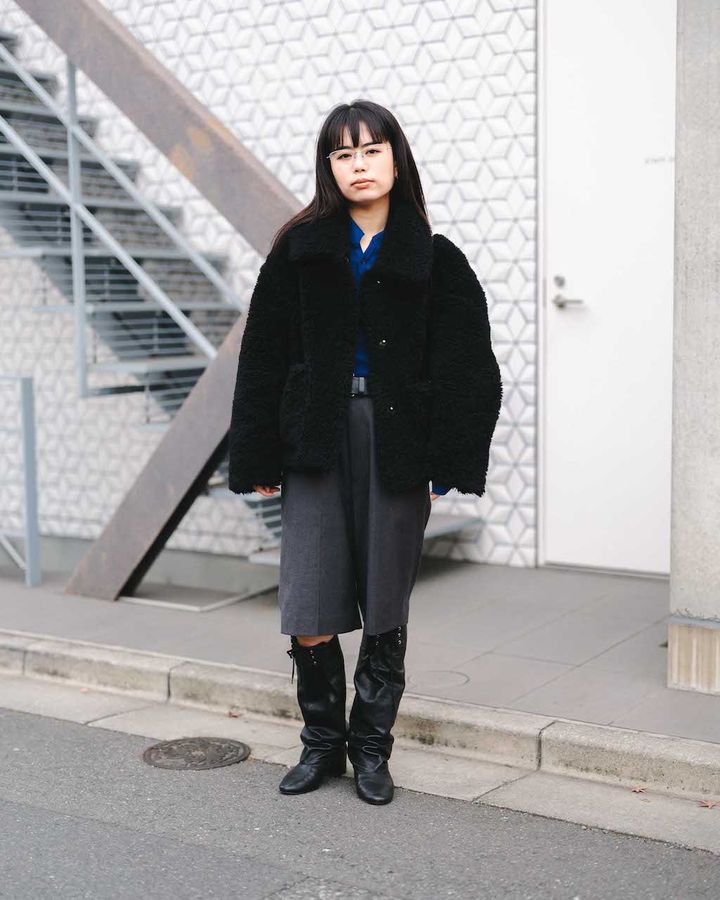 大人の“グレー”コーディネート5選。落ち着いた色使いにセンスが光る【TOKYO SNAP】