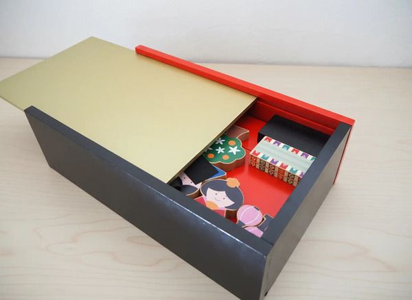 子どもが触ることを想定して作られたひな人形「ひなつみき」発売！収納もラクラク