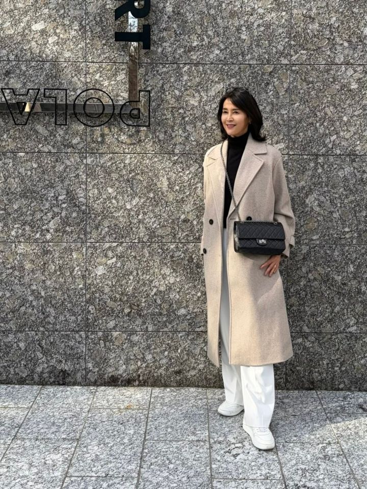 有村さんZARAコート②