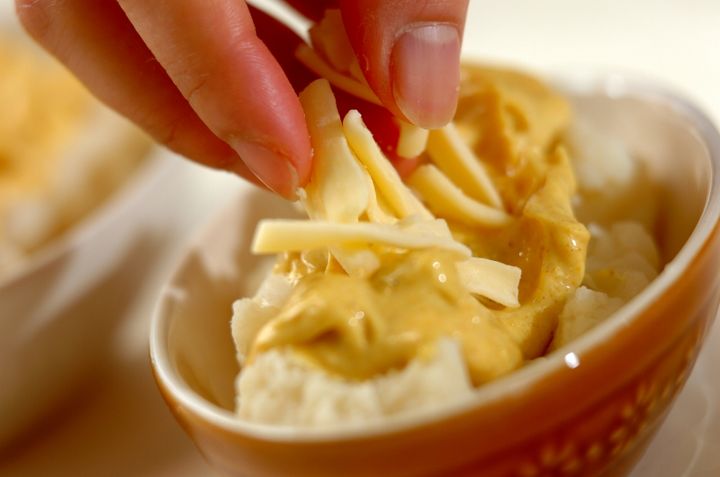 プロが教える 時短レシピ カリフラワーのチーズ焼きの作り方1