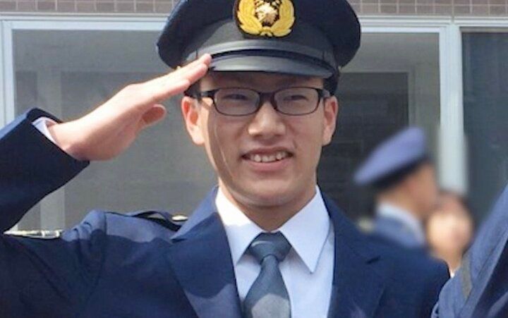 【写真・画像】「筋肉のために警察官を辞めた」体重57キロ・ガリガリだった元警察官、激変した現在の職業に驚きの声 1枚目