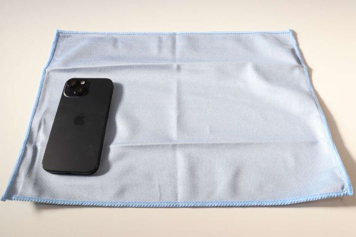 マイクロファイバークロス 窓ガラス・鏡用 サイズ感