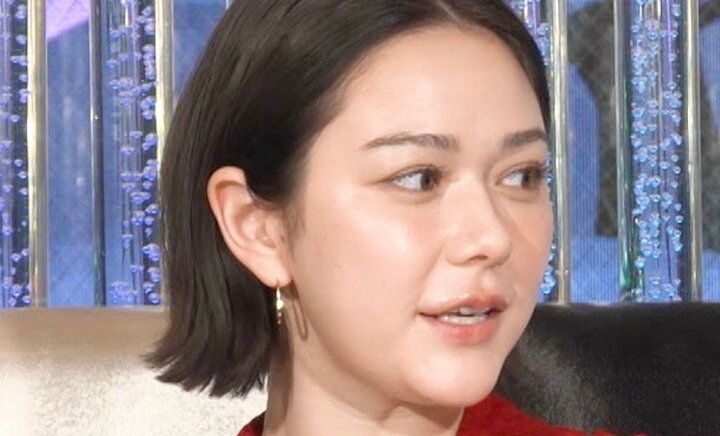 【写真・画像】新婚・松井珠理奈（28）、自宅写真を公開「ロケ先で買った」コレクションを披露 1枚目