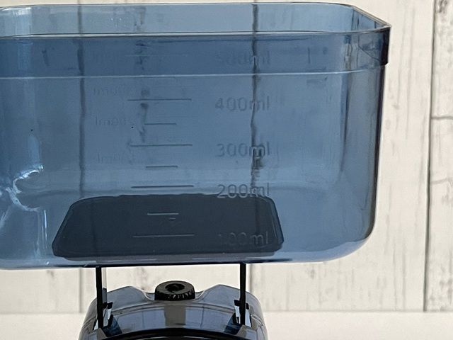 ダイソー 目安計 容器は目盛り付き