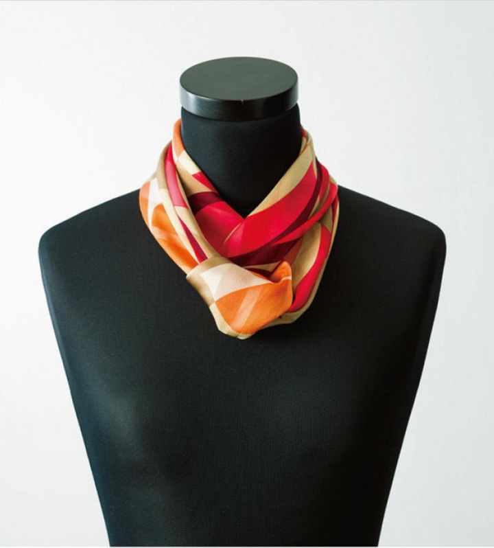 チェーン チョーカー