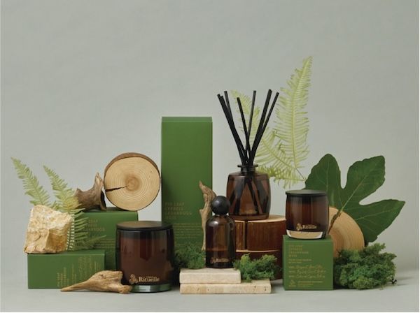 全5種の魅惑的な香り。アーバンリチュエルから「アポセカ オードパフューム」発売