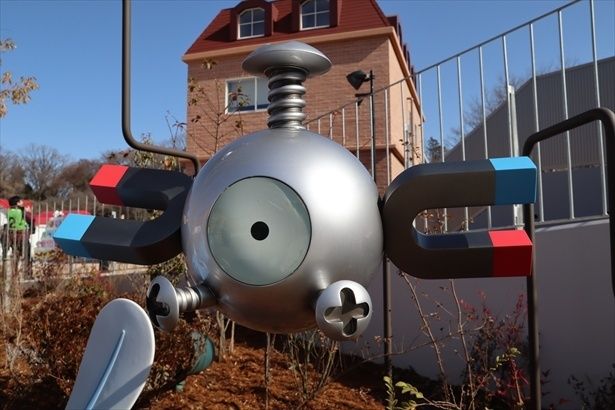 カヤツリタウンにいたコイル。愛らしく頼れるナイスなポケモンだ