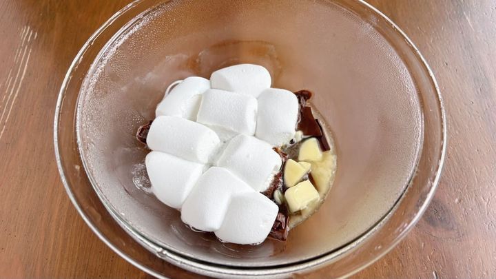 ザクザクマシュマロチョコバー