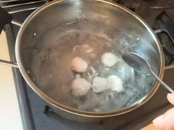 これは発明。〈0円つくね製造機〉で団子がにゅるんと完成♡もう手で丸めなくてOKです！