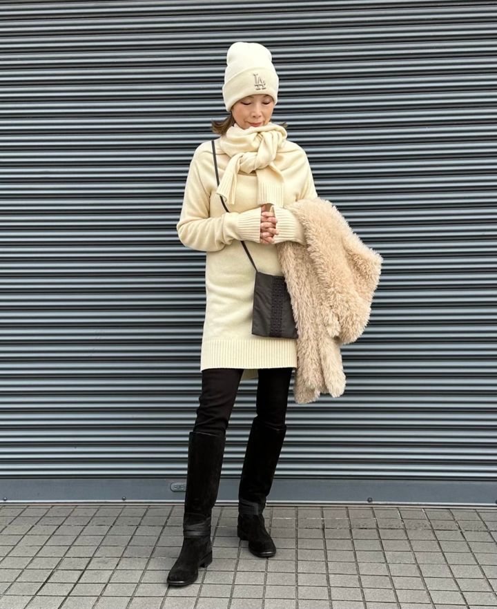 26_２月MOTOMIさんブログ_ユニクロヒートテックウルトラストレッチレギンスパンツコーデ